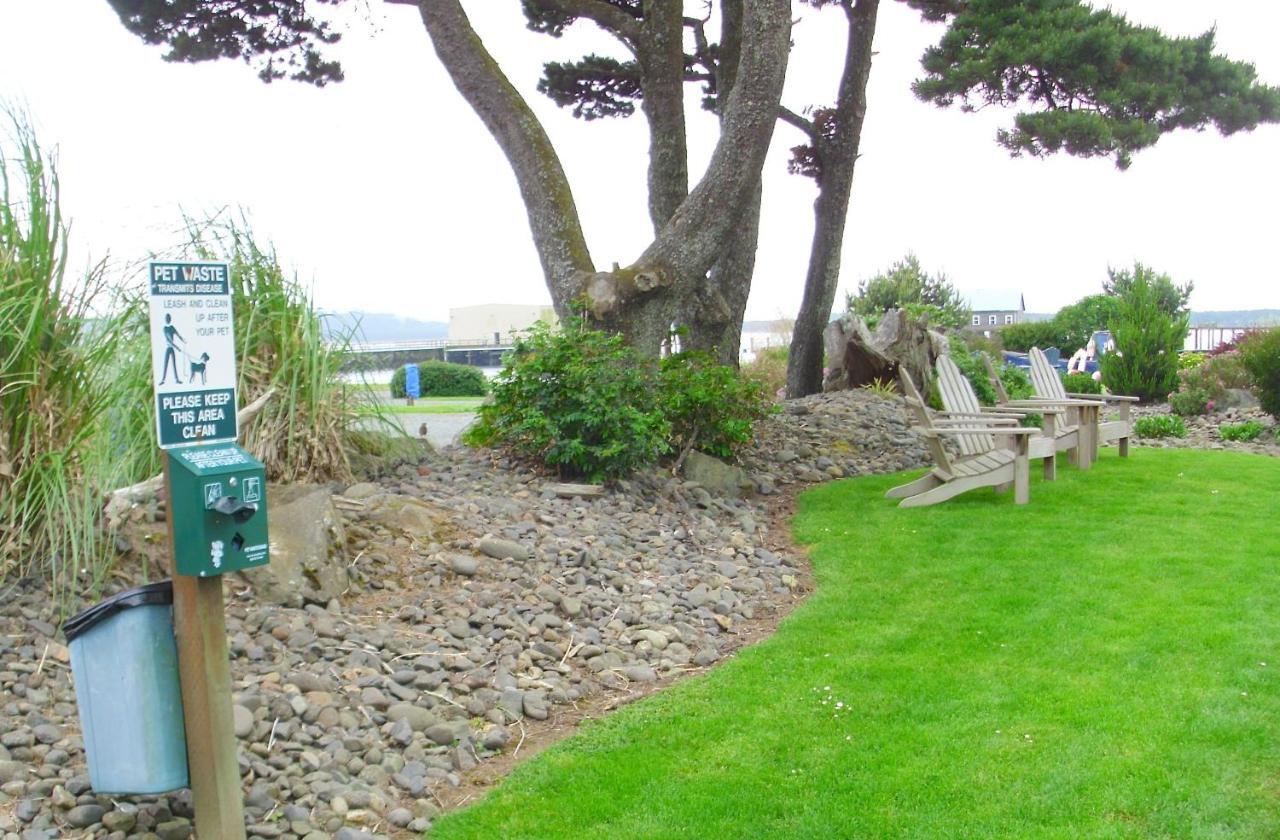 Harborview Inn & Rv Park Garibaldi Buitenkant foto
